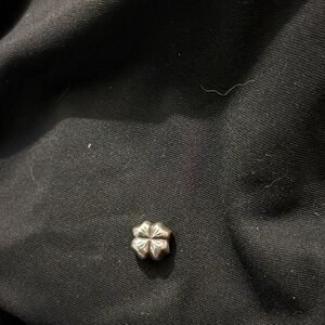 Four leaf clover Pandora charm